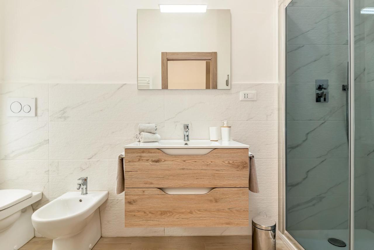 La Spezia - New Home With Netflix & Free Parking Exterior foto